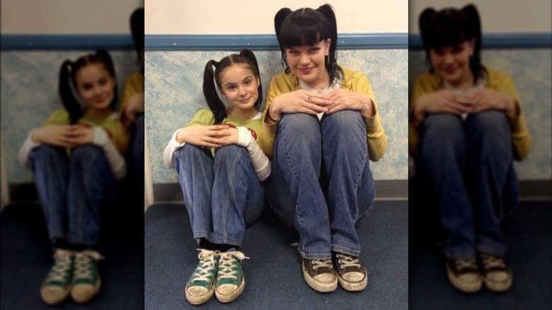 Brighton Sharbino, Pauley Perrette sitting on floor