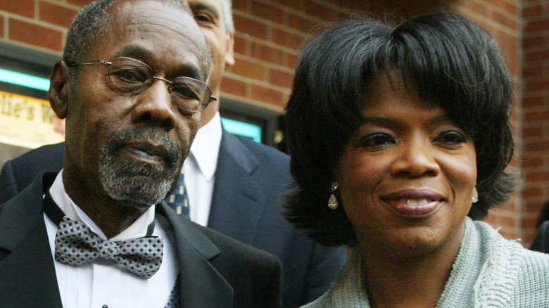 Oprah Winfrey posing with her father 