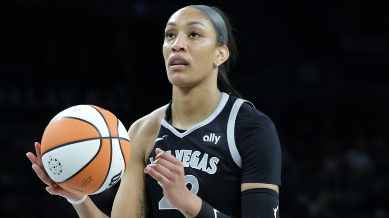 A'ja Wilson about to make a basket