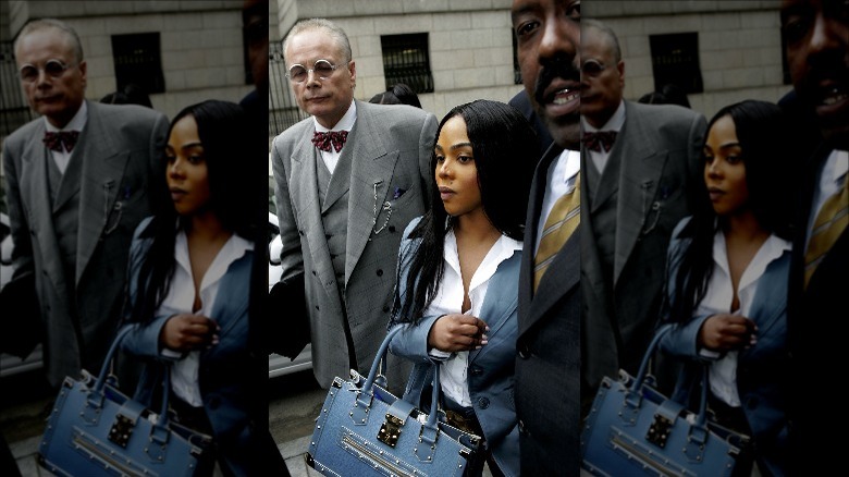 Lil' Kim courthouse