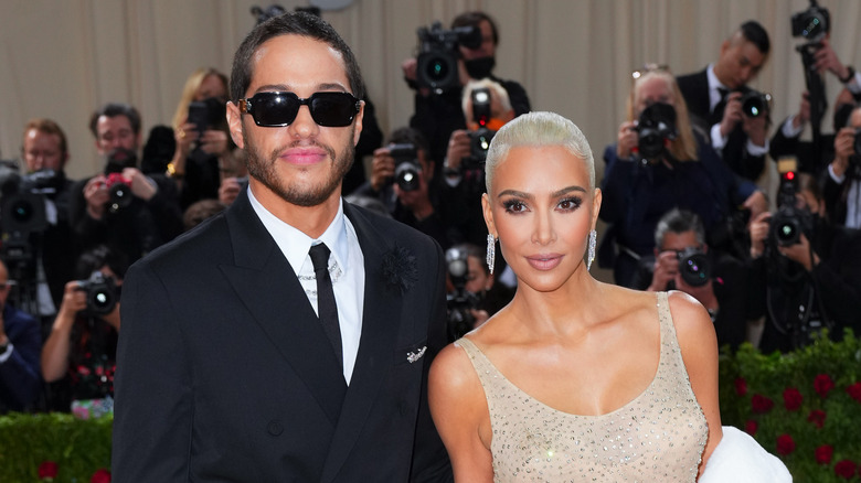 pete davidson and kim kardashian at the met gala 