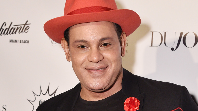 Sammy Sosa sporting a red hat