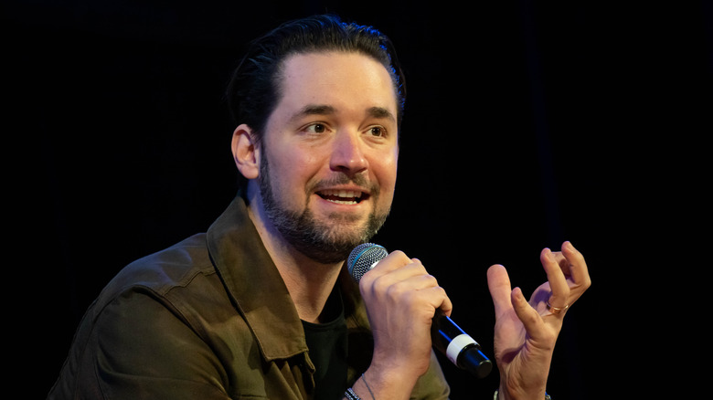 Alexis Ohanian microphone