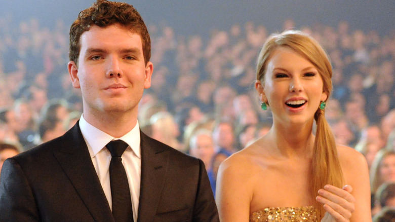 Austin and Taylor Swift at award show