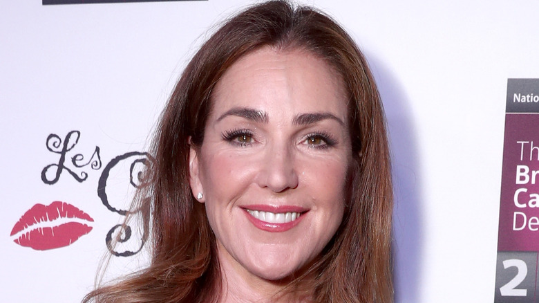 Peri Gilpin smiling