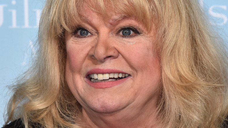 Sally Struthers grinning
