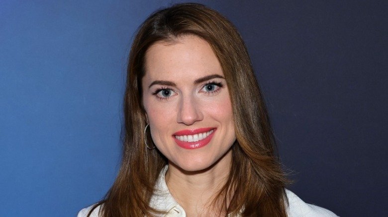 Allison Williams smiling 