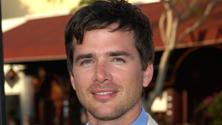 Matthew Settle at an event