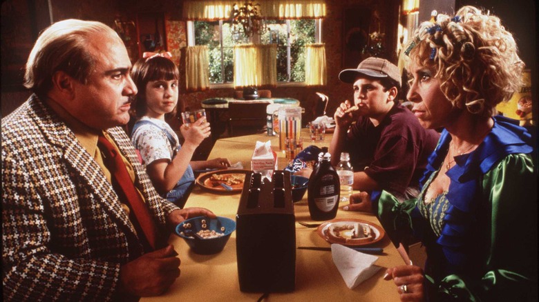 Danny DeVito, Mara Wilson, Brian Levinson, and Rhea Pearlman in Matilda