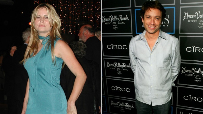 Jennifer Coolidge, Chris Kattan posing