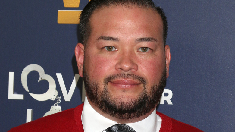 Jon Gosselin posing at an event