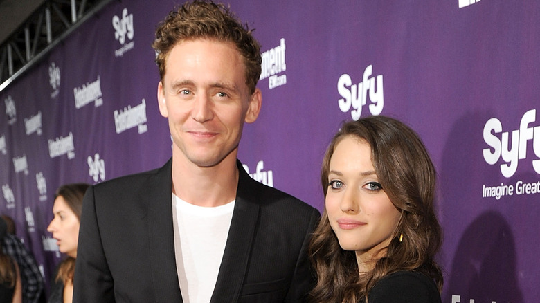 Misschien Buiten Vouwen What We Know About Kat Dennings And Tom Hiddleston's Relationship