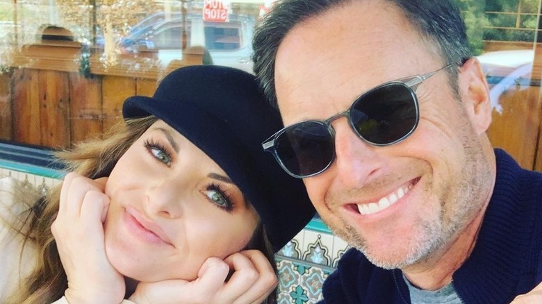 Lauren Zima and Chris Harrison snap a selfie