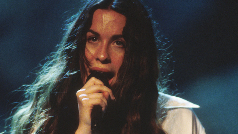 Alanis Morissette in 1995