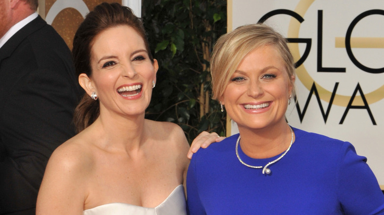 Tina Fey and Amy Poehler smiling