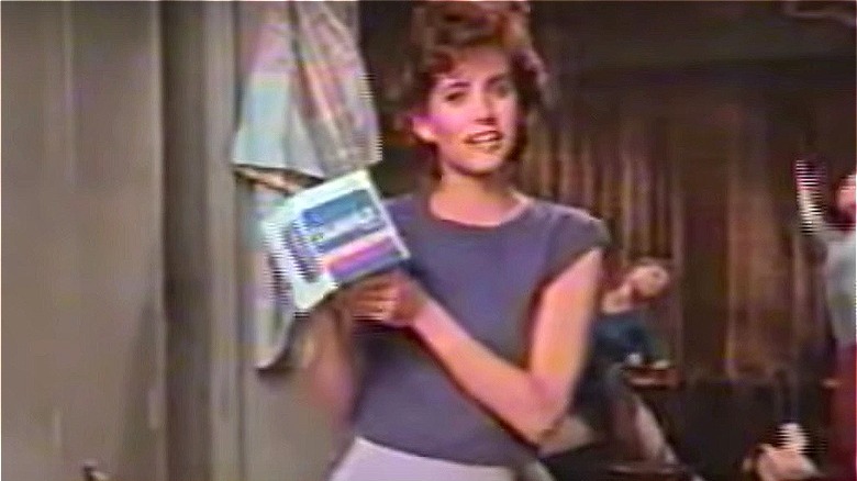 Courteney Cox in Tampax ad