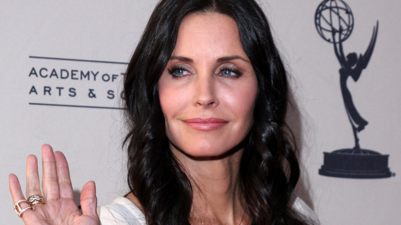 Courteney Cox posing