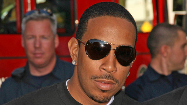 Ludacris wearing sunglasses