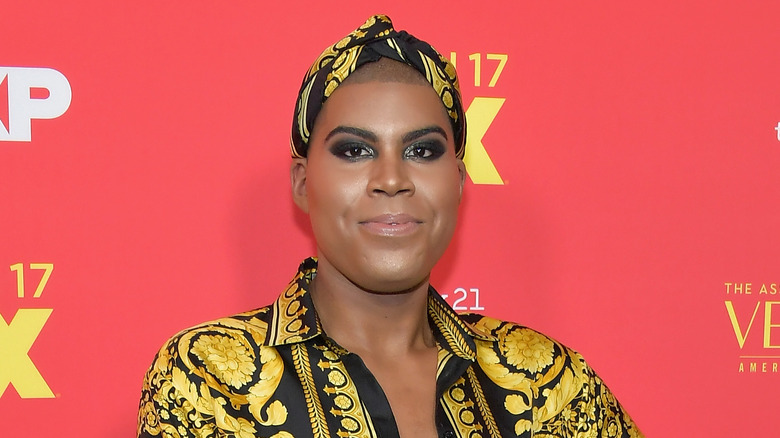 EJ Johnson posing