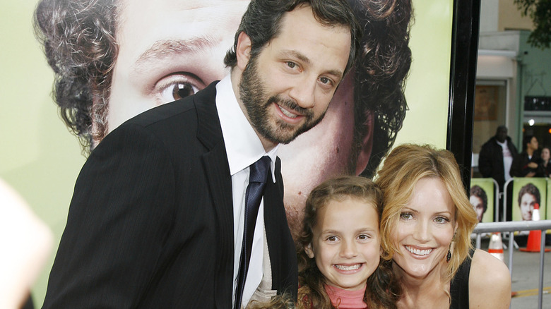 Judd Apatow, Maude Apatow, Leslie Mann, all smiling