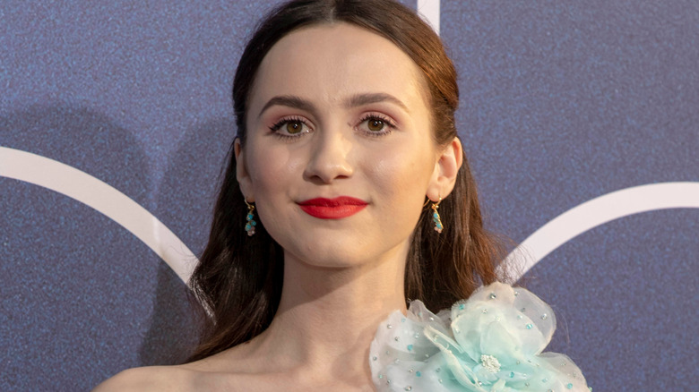 Maude Apatow smiling