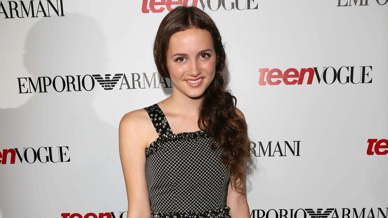 Maude Apatow, smiling