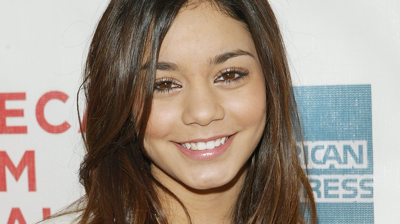 Vanessa Hudgens smiling, age 14