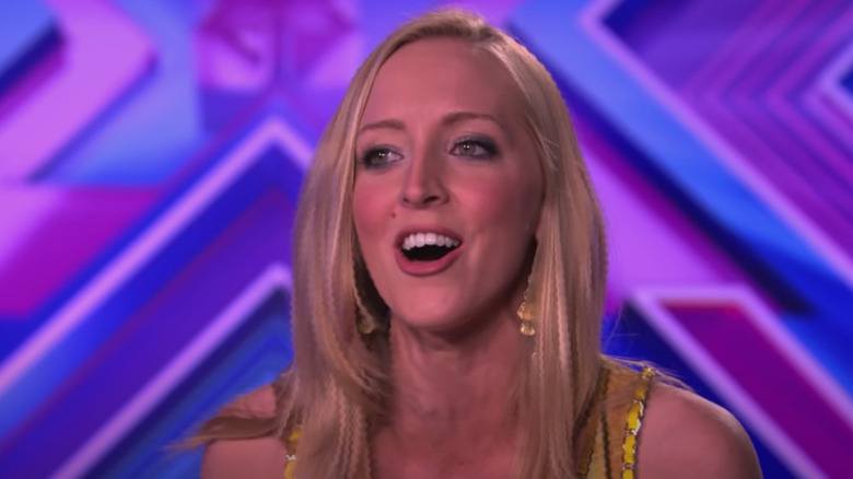 Lizzy Pattinson singing