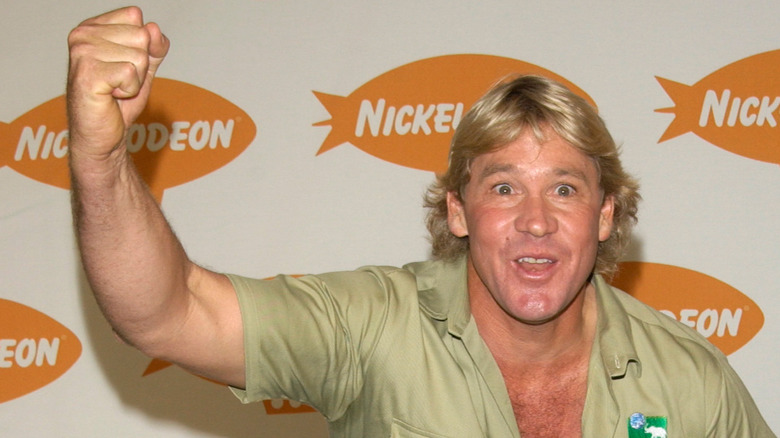 Steve Irwin with a fist