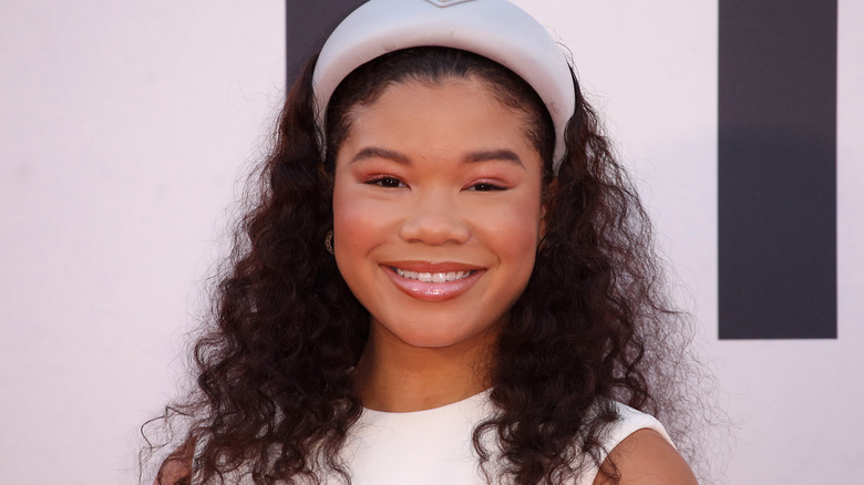 Storm Reid with curly brown hair