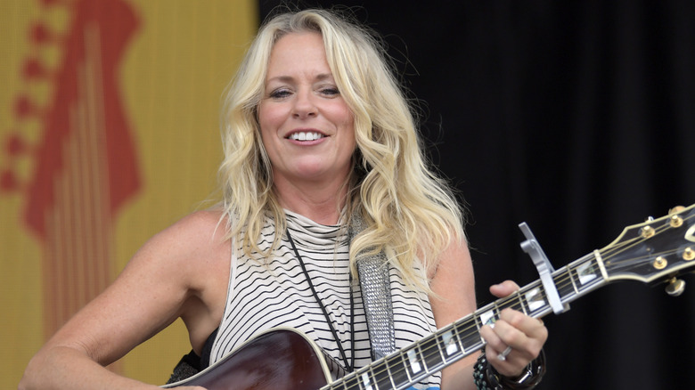 Whatever Happened To Country Star Deana Carter?