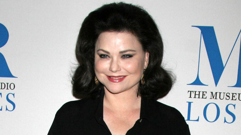 Delta Burke smiling 