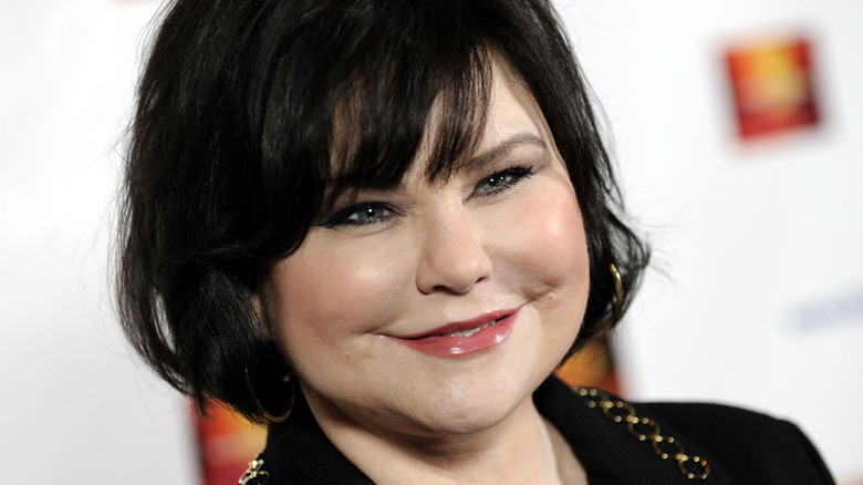 Delta Burke smiling 