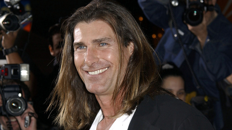 Fabio smiling on red carpet