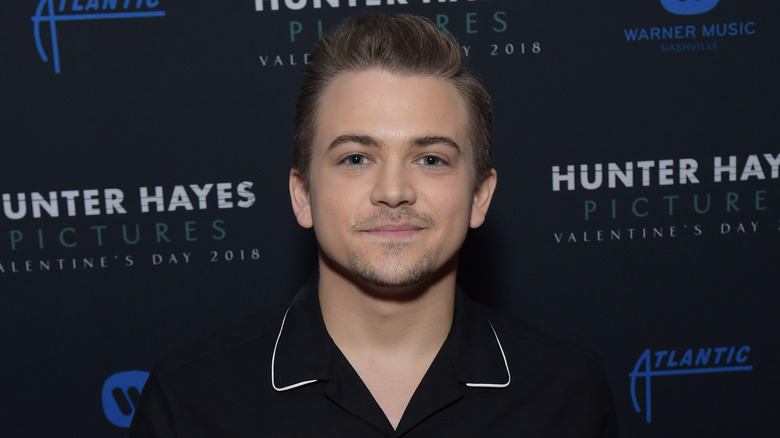 Hunter Hayes black shirt