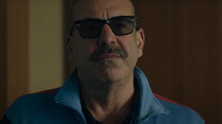 Rick Hoffman wearing sunglasses in Billions