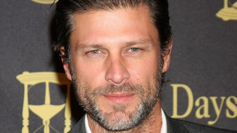 Greg Vaughan posing