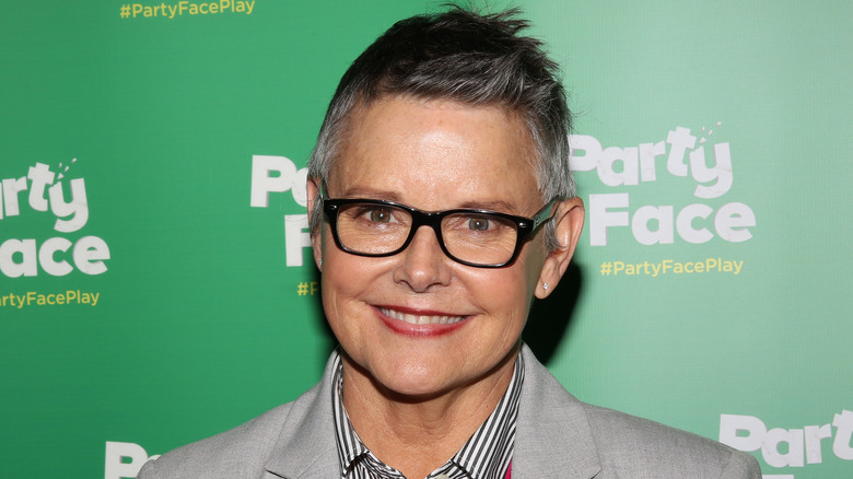 Amanda Bearse smiling