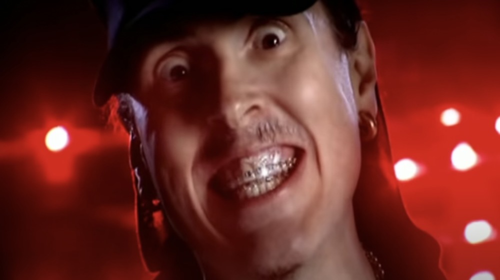 "Weird Al" Yankovic in "White and Nerdy" video