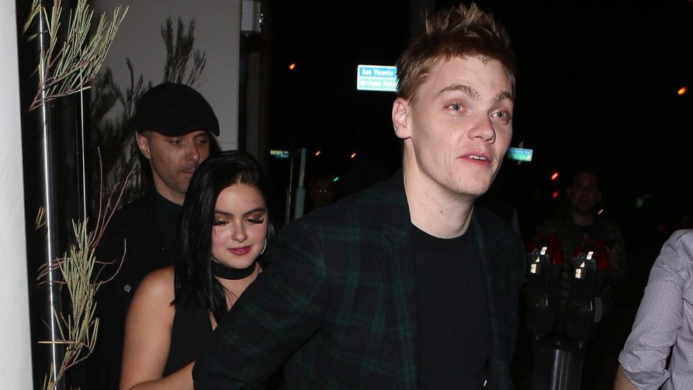 Ariel Winter, Levi Meaden