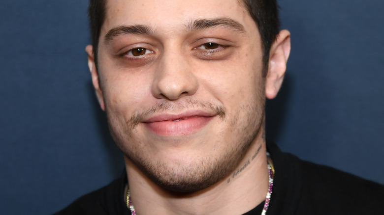 Pete Davidson posing