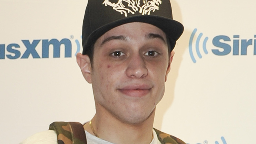 Pete Davidson poses at SiriusXM Studio