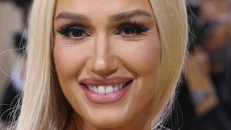 Gwen Stefani smiling on the red carpet