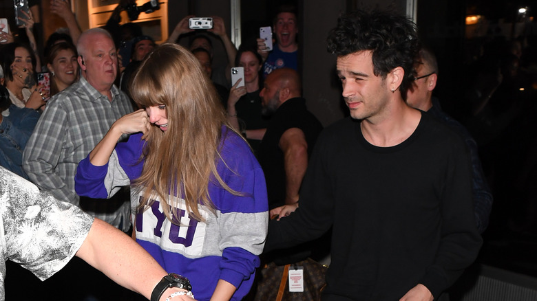 Taylor Swift and Matty Healy leaving club