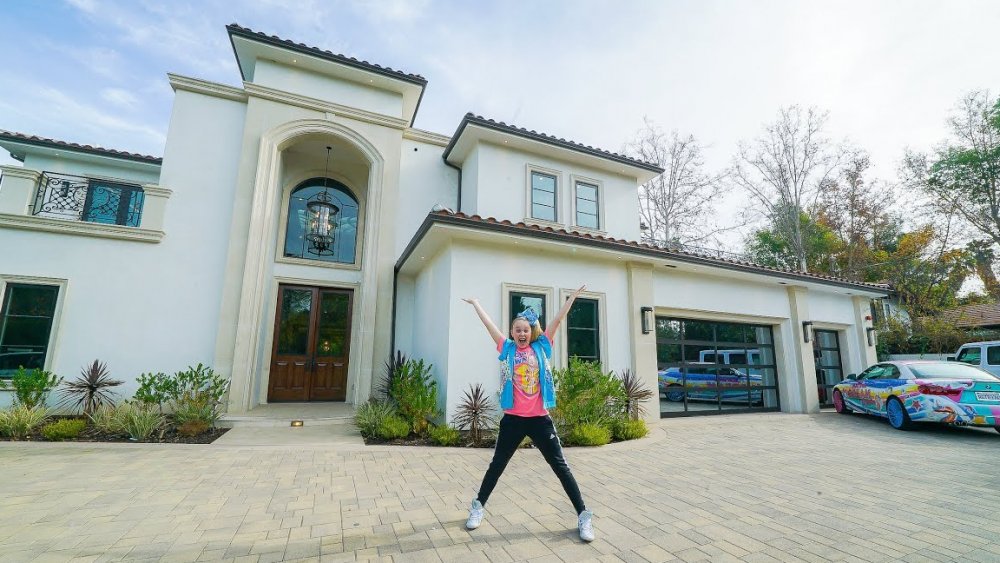 JoJo Siwa's house