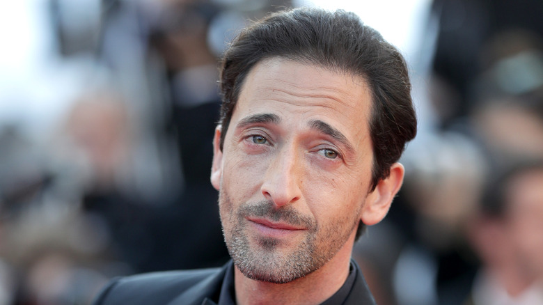 Adrien Brody posing