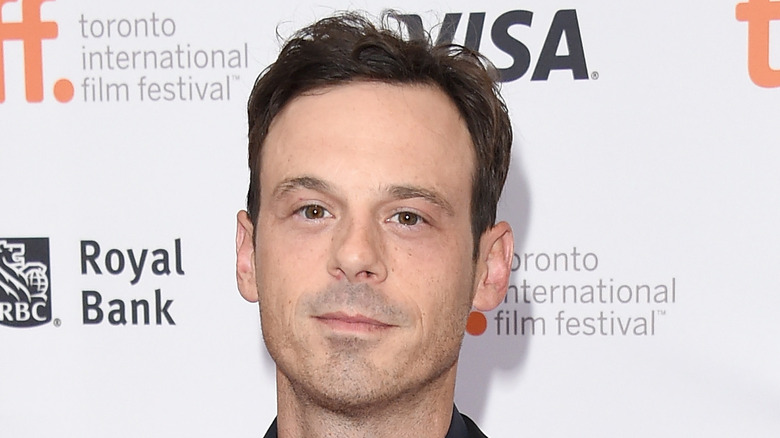 Scoot McNairy posing