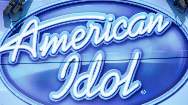 American Idol sign logo