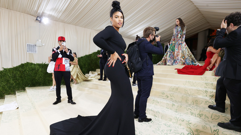 Kirsten Corley departs The 2021 Met Gala