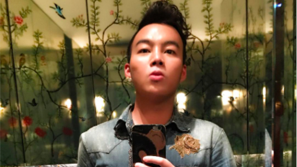 Kane Lim Bling Empire selfie